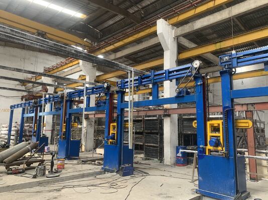 좋은 가격 6500mm 프로파일 길이의 1200T/M 용량 반자동 알루미늄 양극 산화 라인 온라인으로